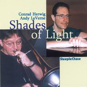 Cover van Herwig, Conrad – Shades of Light