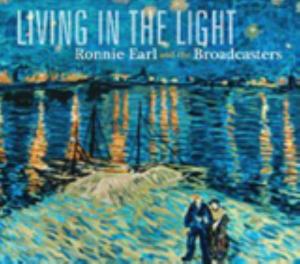 Cover van Earl, Ronnie – Living In the Light