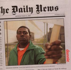Cover van Donnie – Daily News