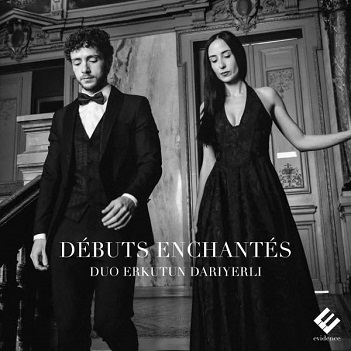 Cover van Duo Erkutun Dariyerli – Debuts Enchantes