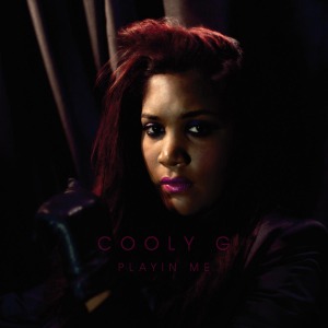 Cover van Cooly G – Playin' Me